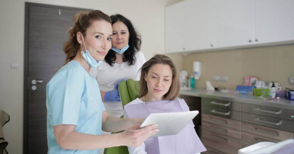 Choose the Right Cosmetic Dentistry