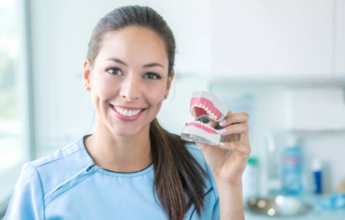 Choosing the Right Cosmetic Dentist